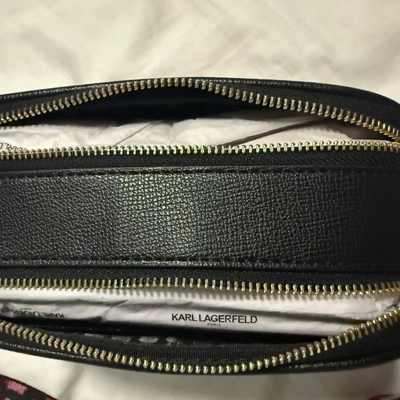 Karl Lagerfeld NWT Black Crossbody with Beautiful Strap and Attached coin purse! - Picture 8 of 9